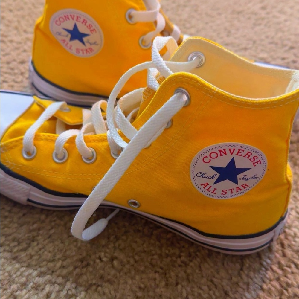 Converse Sunburst High-Tops